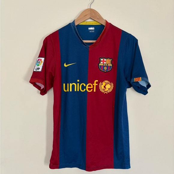 FC Barcelona Vintage Home Jersey 06/07 by Nike - Picture 1 of 11